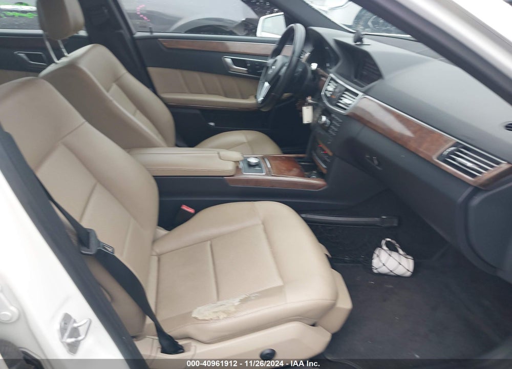 2013 MERCEDES-BENZ E 350 VIN: WDDHF5KB8DA741421