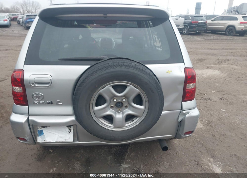 2005 TOYOTA RAV4 VIN: JTEGD20V350069469