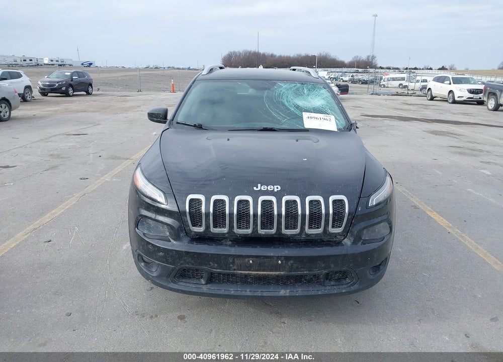 2014 JEEP CHEROKEE LATITUDE VIN: 1C4PJMCB8EW230597