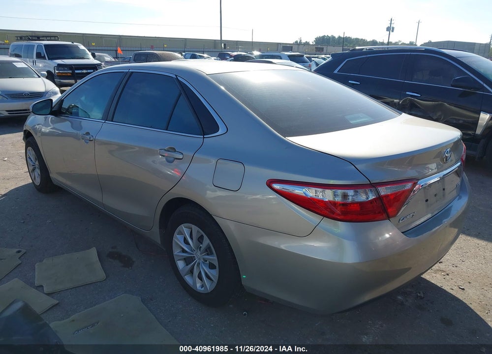 2016 TOYOTA CAMRY VIN: 4T4BF1FK4GR535598