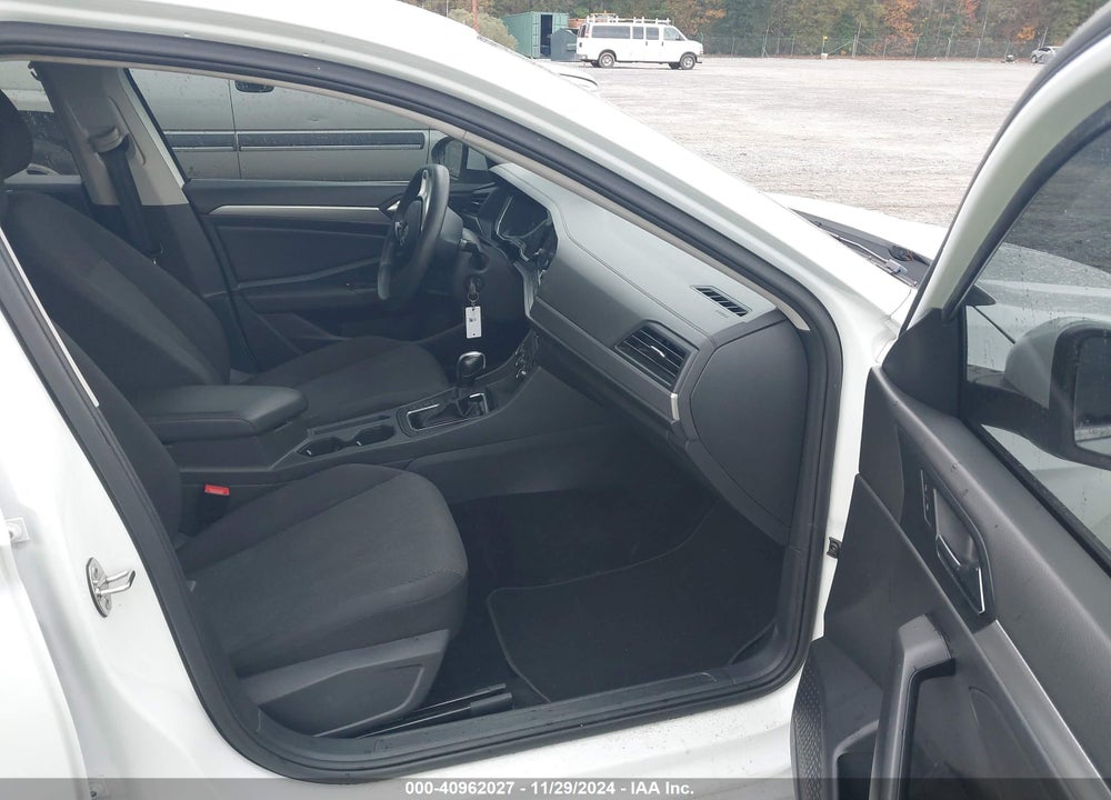 2019 VOLKSWAGEN JETTA 1.4T R-LINE/1.4T S/1.4T SE VIN: 3VWC57BU5KM205236