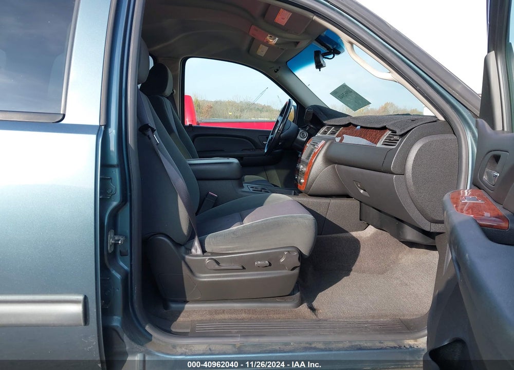 2009 CHEVROLET TAHOE LT1 VIN: 1GNFK23069R234591