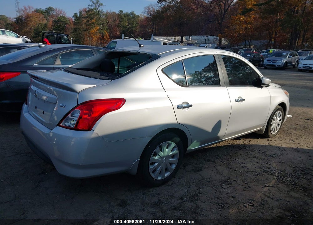 2017 NISSAN VERSA 1.6 SV VIN: 3N1CN7AP4HL890667
