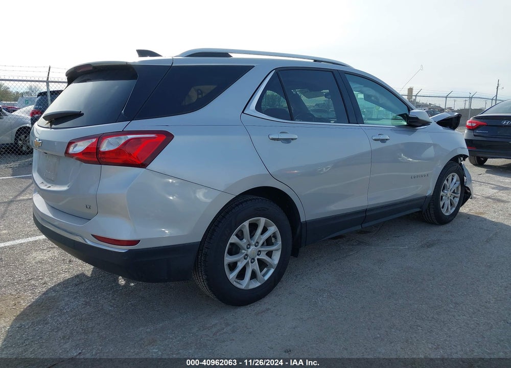 2018 CHEVROLET EQUINOX LT VIN: 2GNAXJEV9J6257653