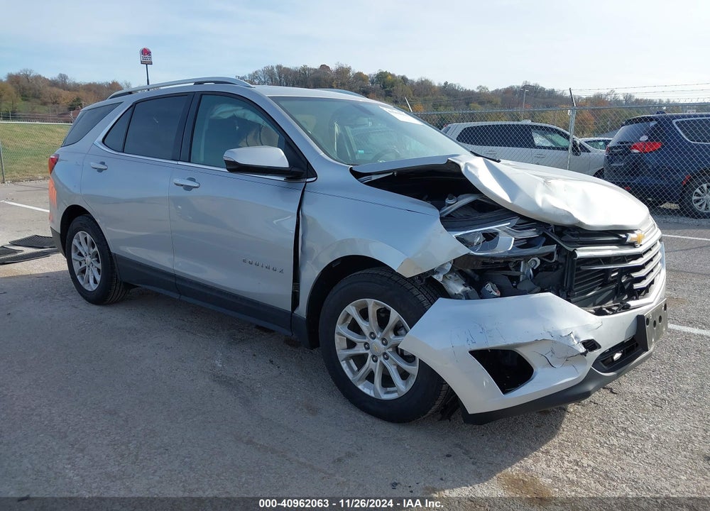 2018 CHEVROLET EQUINOX LT VIN: 2GNAXJEV9J6257653