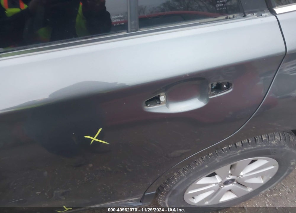 2018 SUBARU OUTBACK 2.5I PREMIUM VIN: 4S4BSAFC6J3218532