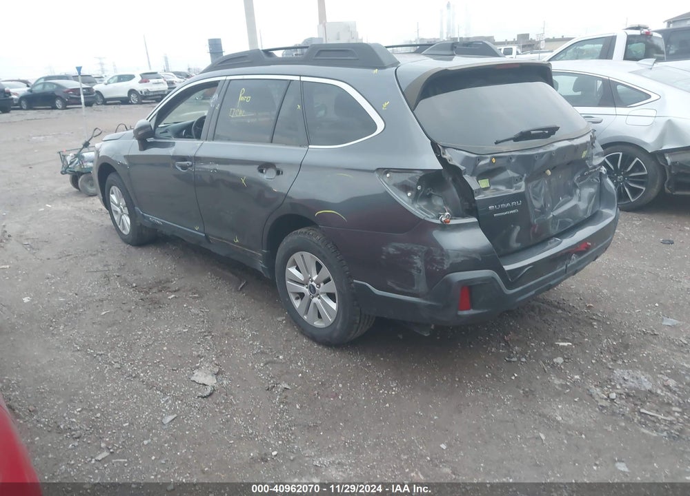 2018 SUBARU OUTBACK 2.5I PREMIUM VIN: 4S4BSAFC6J3218532