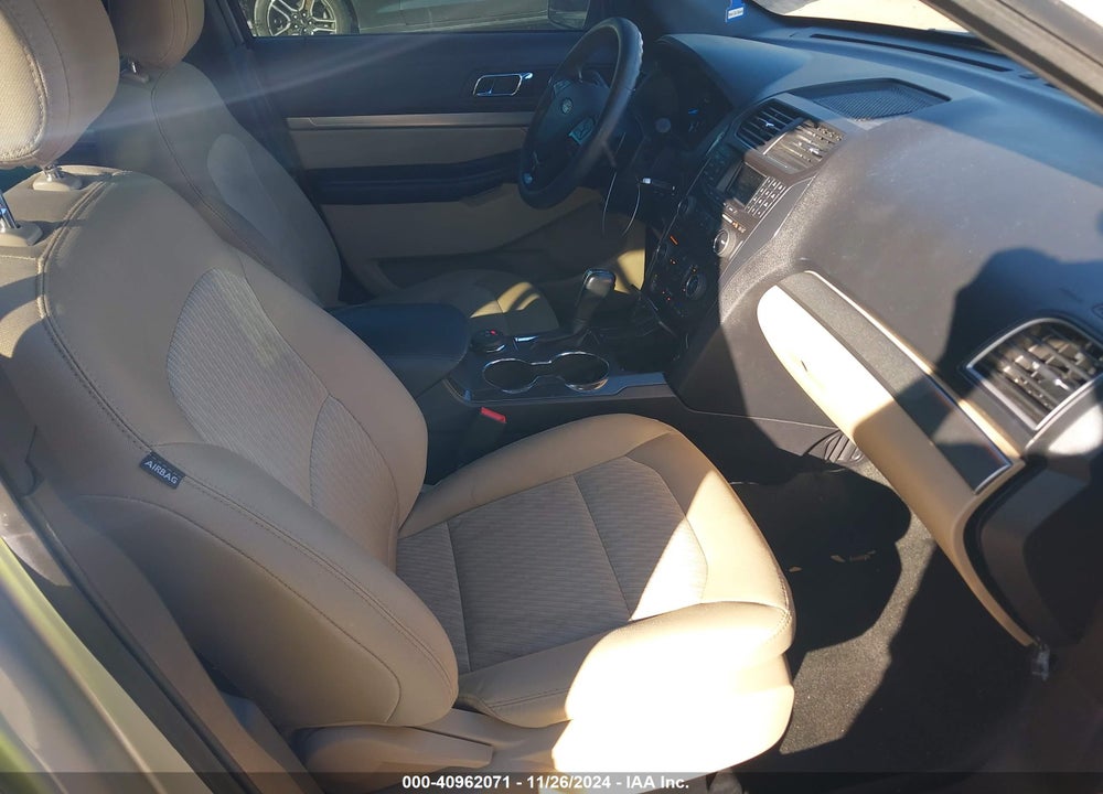 2017 FORD EXPLORER VIN: 1FM5K8B85HGD03548