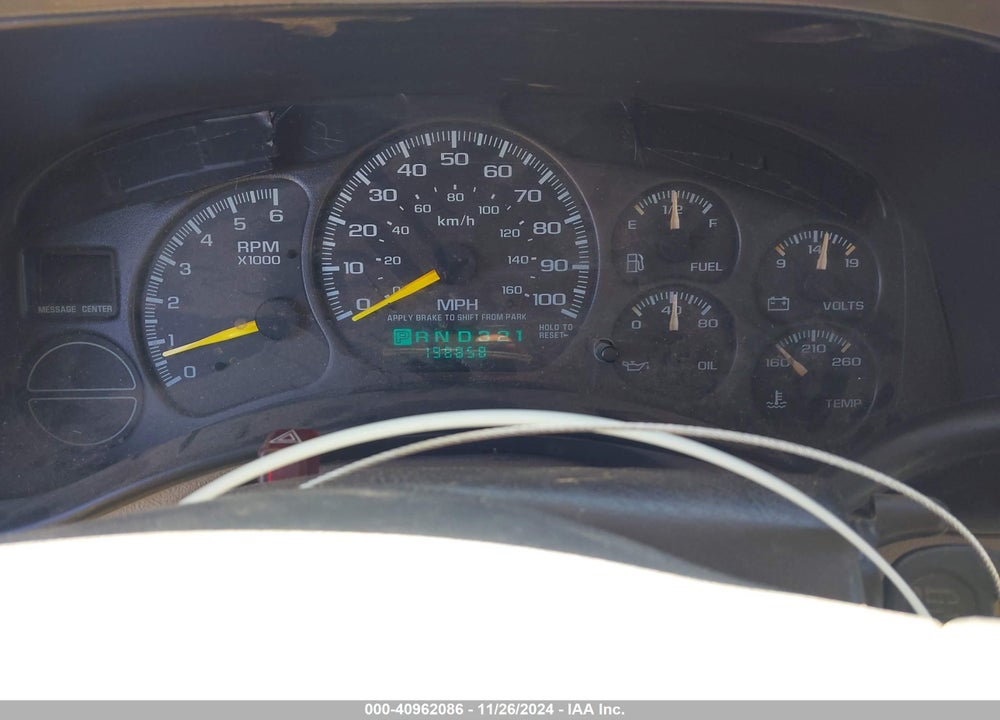 2000 CHEVROLET SILVERADO 1500 LS VIN: 1GCEC19VXYZ345898