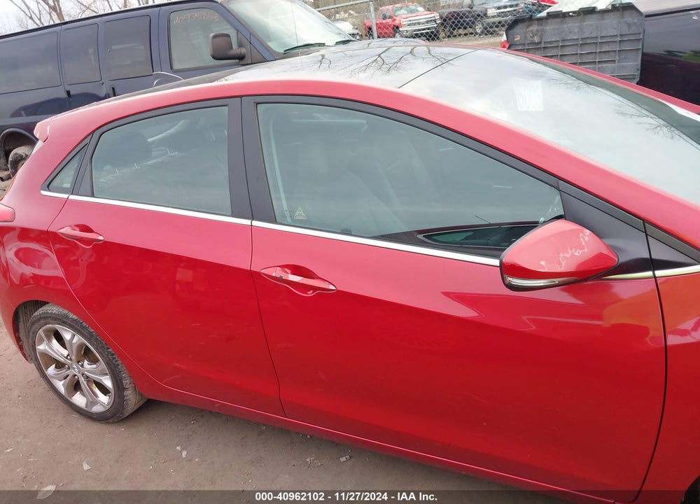 2015 HYUNDAI ELANTRA GT VIN: KMHD35LH3FU241569