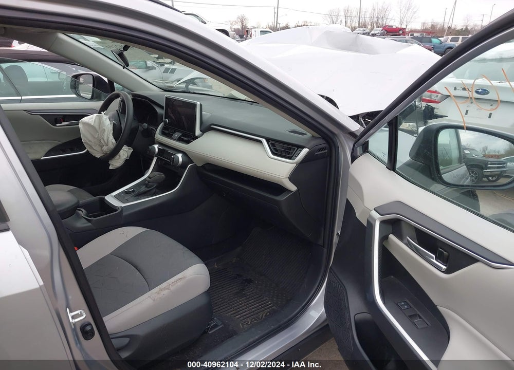 2023 TOYOTA RAV4 HYBRID XLE VIN: 4T3RWRFV9PU090705