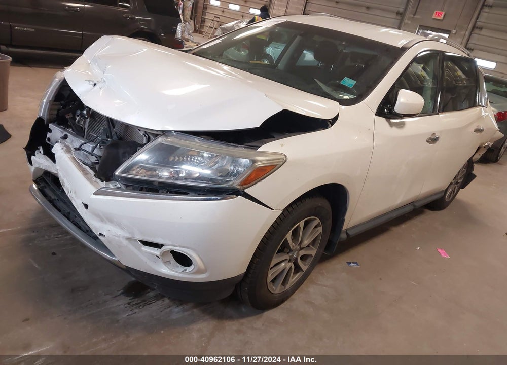 2013 NISSAN PATHFINDER SV VIN: 5N1AR2MM8DC630674