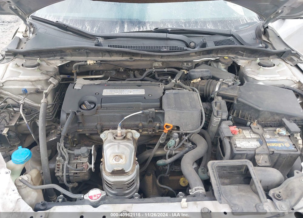 2015 HONDA ACCORD LX VIN: 1HGCR2F32FA067395