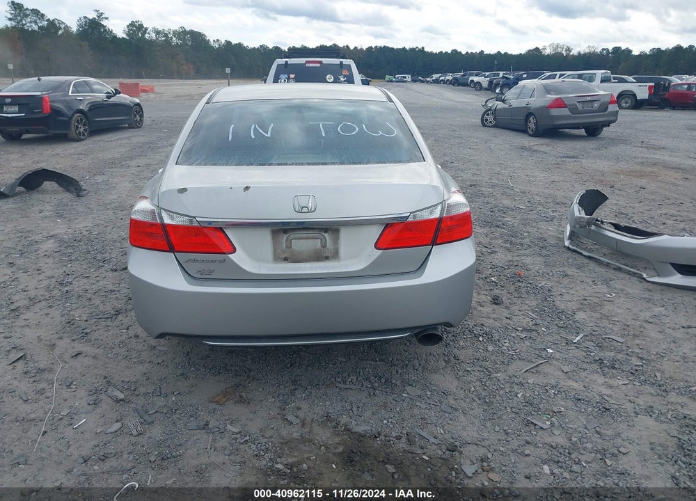2015 HONDA ACCORD LX VIN: 1HGCR2F32FA067395