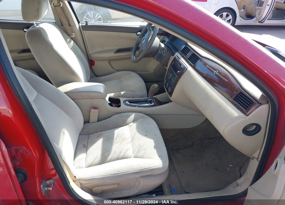 2008 CHEVROLET IMPALA LS VIN: 2G1WB58K581217821
