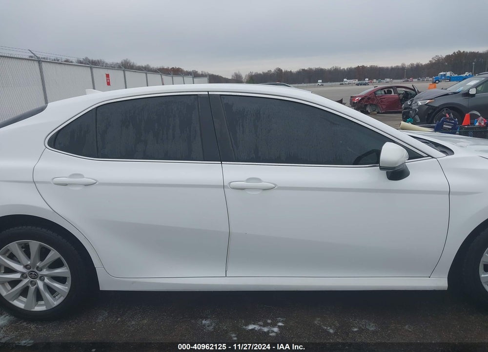 2020 TOYOTA CAMRY LE VIN: 4T1C11AK7LU977175