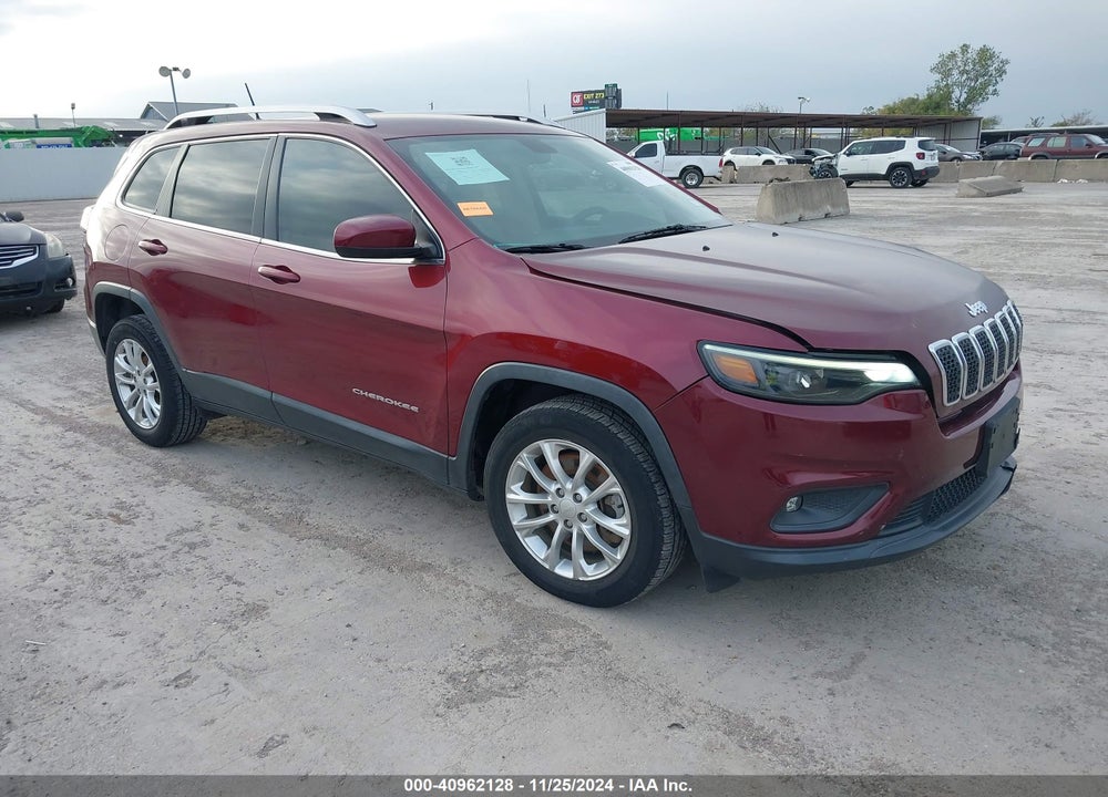 2019 JEEP CHEROKEE LATITUDE VIN: 1C4PJLCB8KD153473