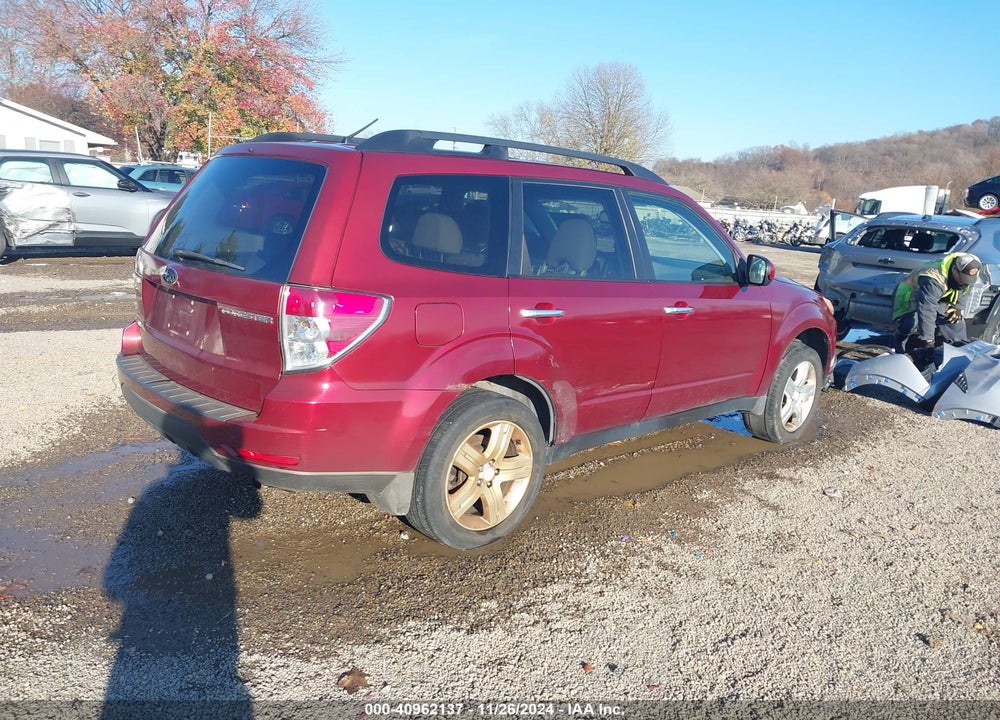 2010 SUBARU FORESTER 2.5X PREMIUM VIN: JF2SH6CC7AH743656