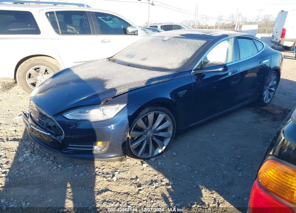 2014 TESLA MODEL S VIN: 5YJSA1S16EFP49914