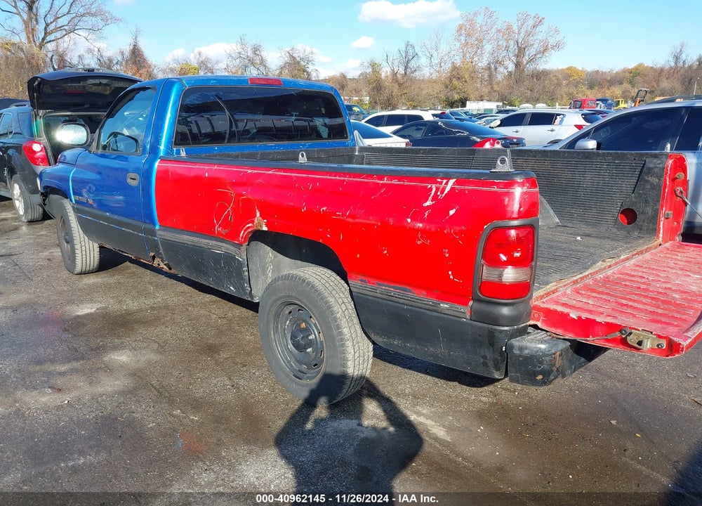 2001 DODGE RAM 1500 VIN: 1B7HC16X71S260888