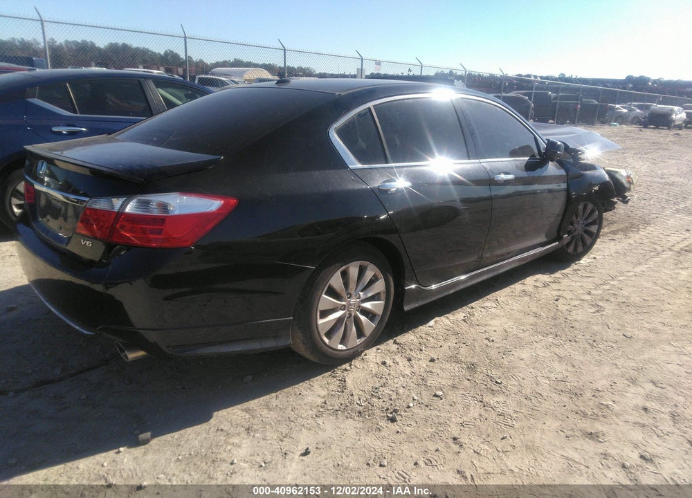 2013 HONDA ACCORD EX-L V-6 VIN: 1HGCR3F81DA020759