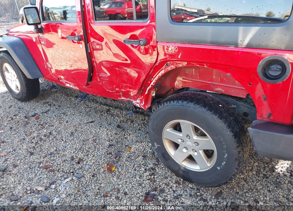 2014 JEEP WRANGLER UNLIMITED SPORT VIN: 1C4BJWDGXEL115551