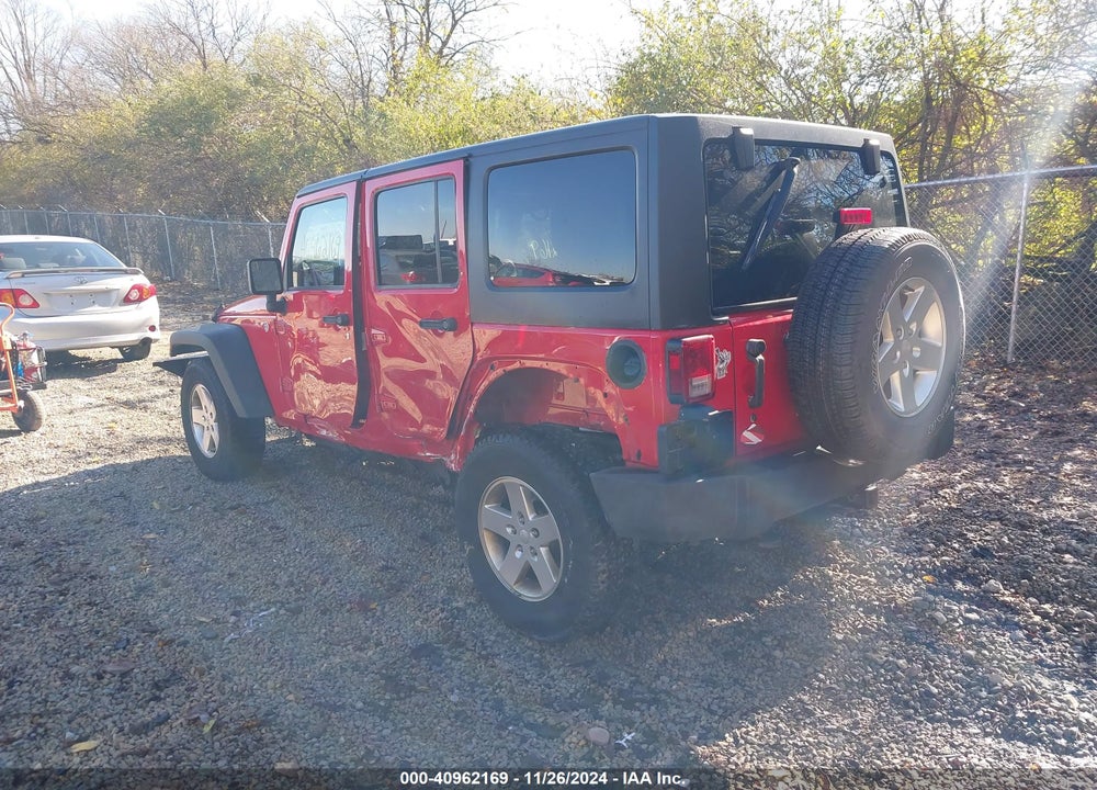 2014 JEEP WRANGLER UNLIMITED SPORT VIN: 1C4BJWDGXEL115551