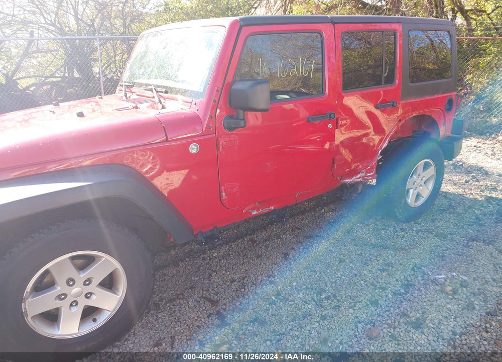 2014 JEEP WRANGLER UNLIMITED SPORT VIN: 1C4BJWDGXEL115551