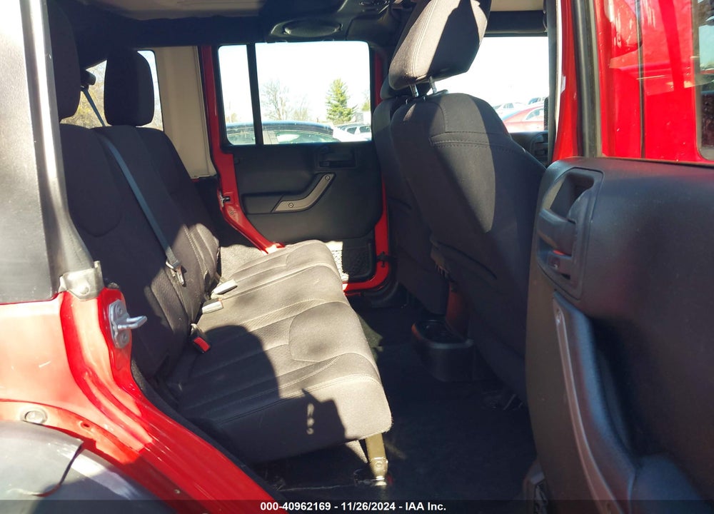2014 JEEP WRANGLER UNLIMITED SPORT VIN: 1C4BJWDGXEL115551