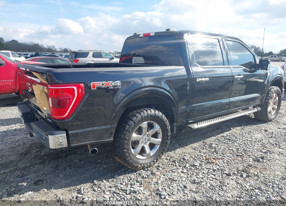 2023 FORD F-150 XLT VIN: 1FTFW1E88PFB25252
