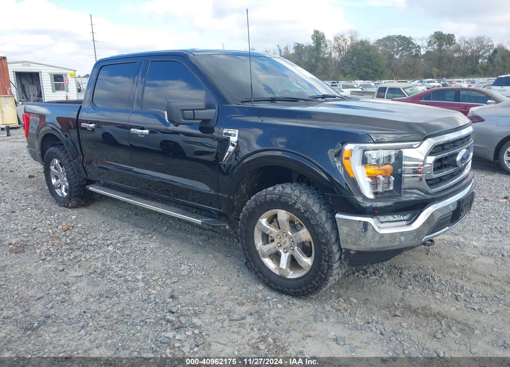 2023 FORD F-150 XLT VIN: 1FTFW1E88PFB25252