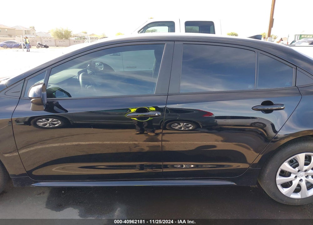 2024 TOYOTA COROLLA LE VIN: 5YFB4MDE1RP176813