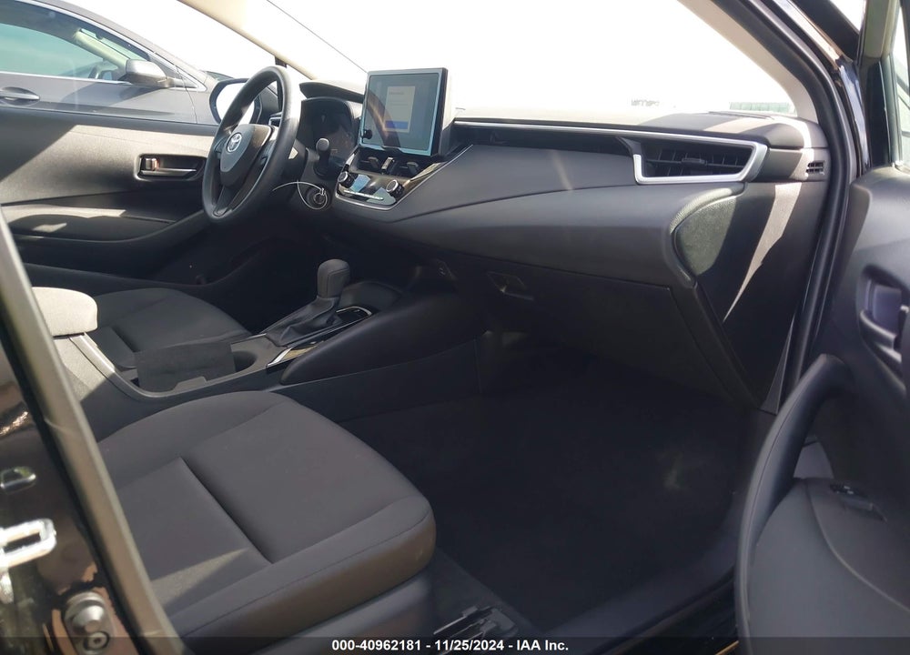 2024 TOYOTA COROLLA LE VIN: 5YFB4MDE1RP176813