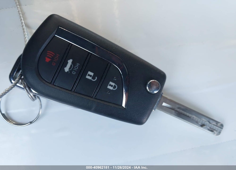 2024 TOYOTA COROLLA LE VIN: 5YFB4MDE1RP176813