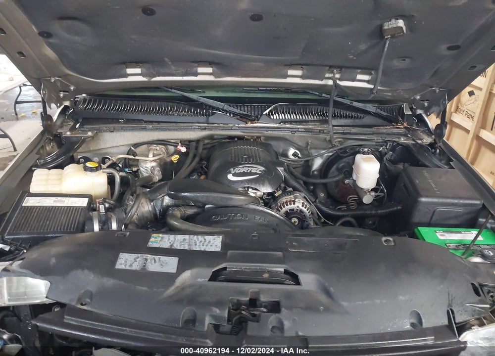 2002 CHEVROLET SILVERADO 1500 LS VIN: 2GCEK19T521119964