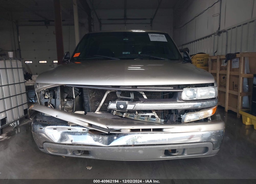 2002 CHEVROLET SILVERADO 1500 LS VIN: 2GCEK19T521119964