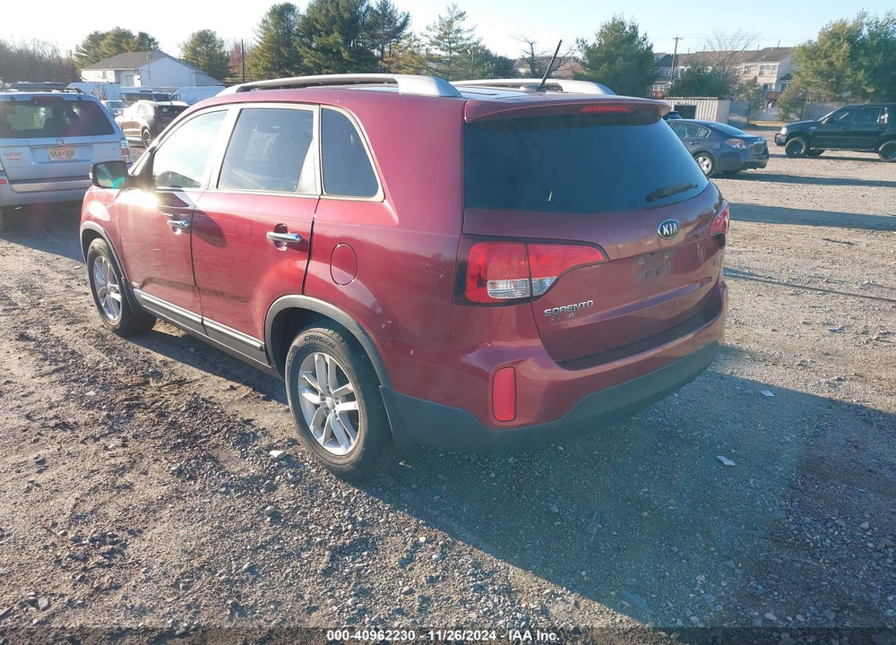 2014 KIA SORENTO LX VIN: 5XYKTDA69EG481636