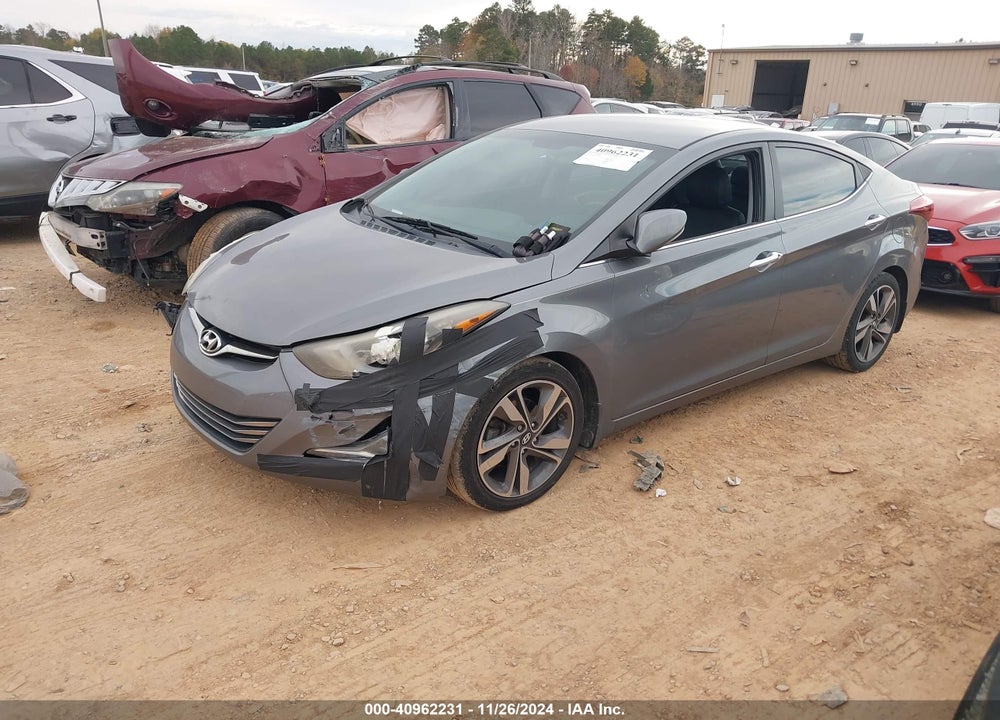 2014 HYUNDAI ELANTRA VIN: 5NPDH4AE2EH456555