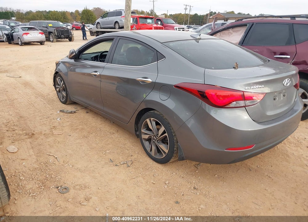 2014 HYUNDAI ELANTRA VIN: 5NPDH4AE2EH456555