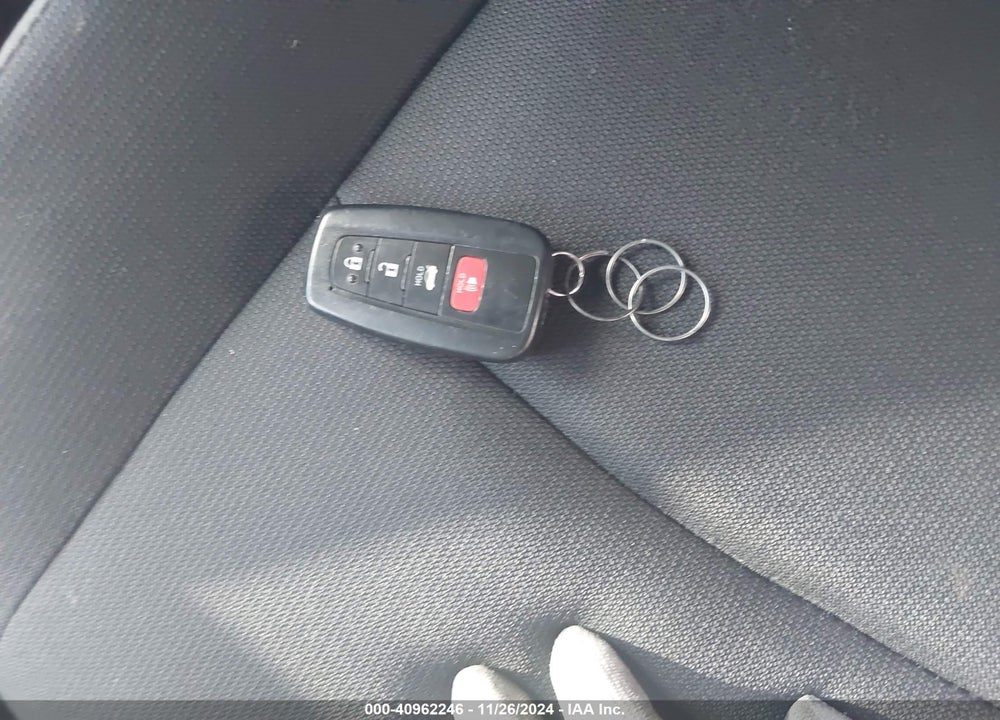 2022 TOYOTA COROLLA VIN: JTDEAMDE3NJ054040