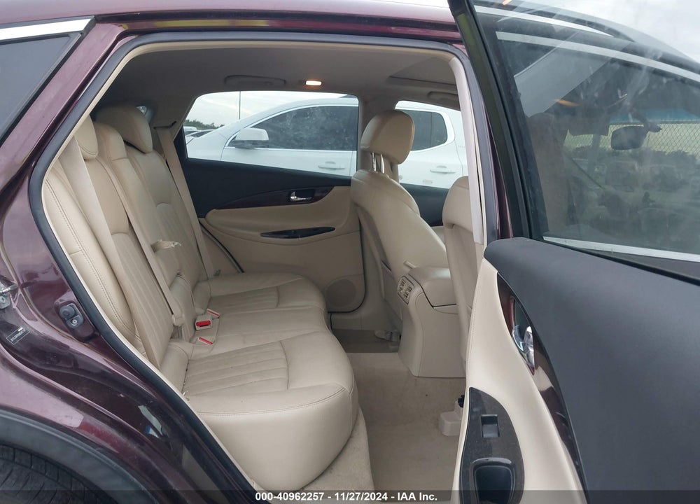 2017 INFINITI QX50 VIN: JN1BJ0RP6HM380197