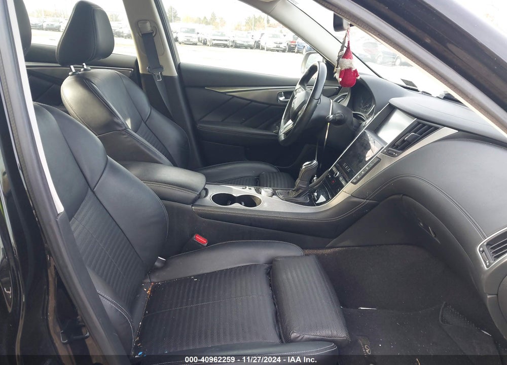 2018 INFINITI Q50 VIN: JN1EV7AR9JM439353