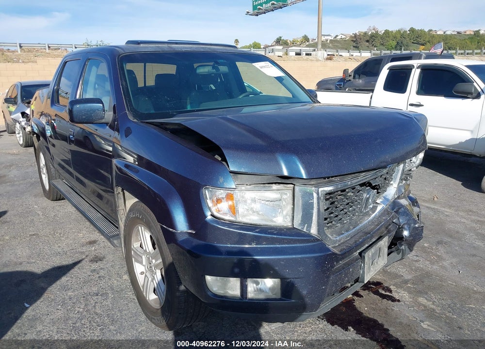2011 HONDA RIDGELINE RTL VIN: 5FPYK1F59BB451770