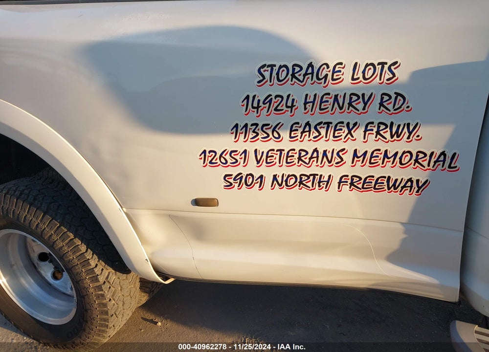 2017 RAM 3500 LAIE  4X4 8' BOX VIN: 3C63RRJL1HG508024