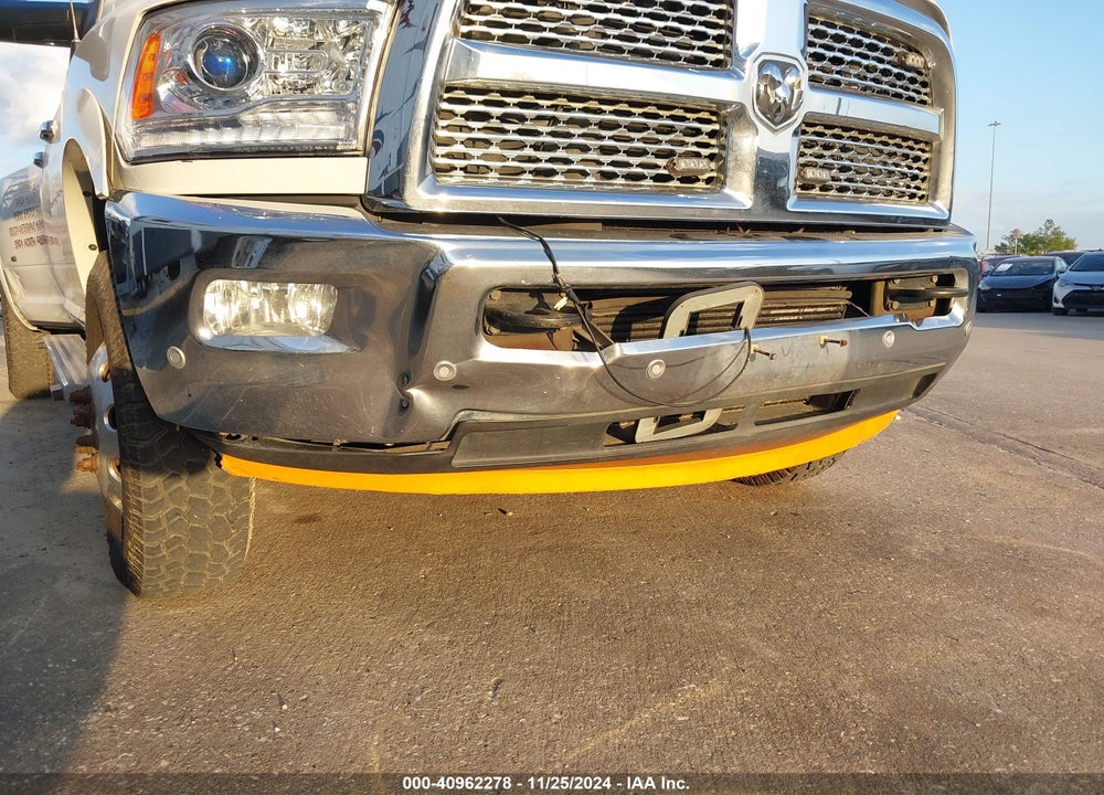 2017 RAM 3500 LAIE  4X4 8' BOX VIN: 3C63RRJL1HG508024