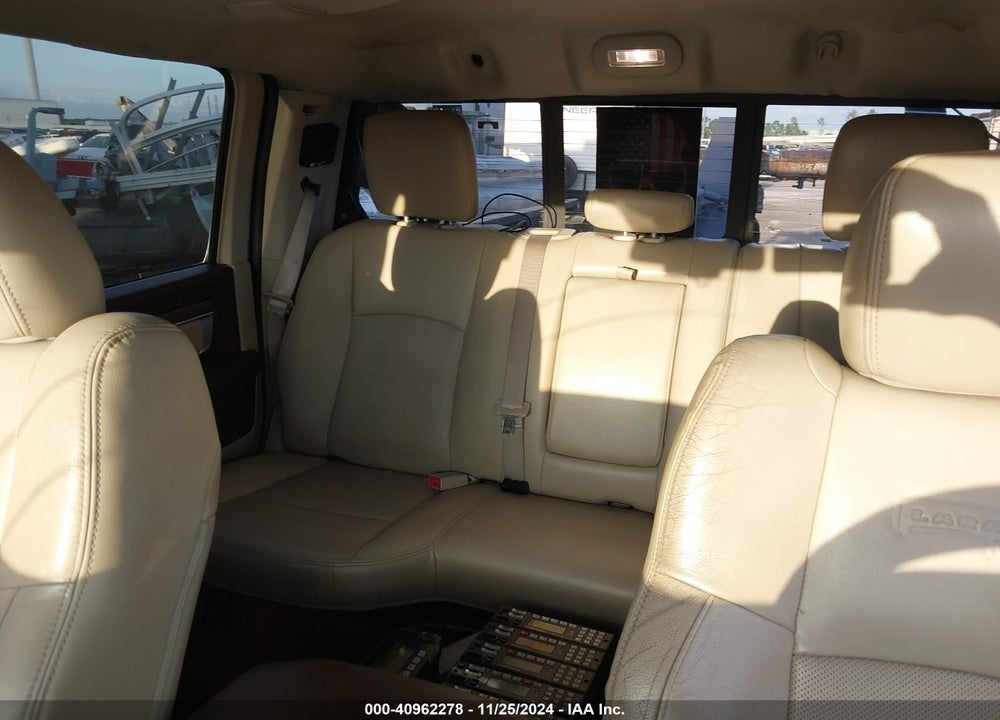 2017 RAM 3500 LAIE  4X4 8' BOX VIN: 3C63RRJL1HG508024