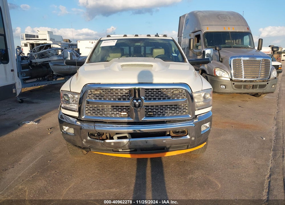 2017 RAM 3500 LAIE  4X4 8' BOX VIN: 3C63RRJL1HG508024
