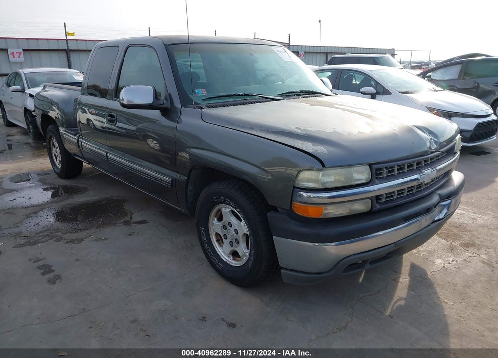 1999 CHEVROLET SILVERADO 1500 LS VIN: 1GCEC19V5XZ173021