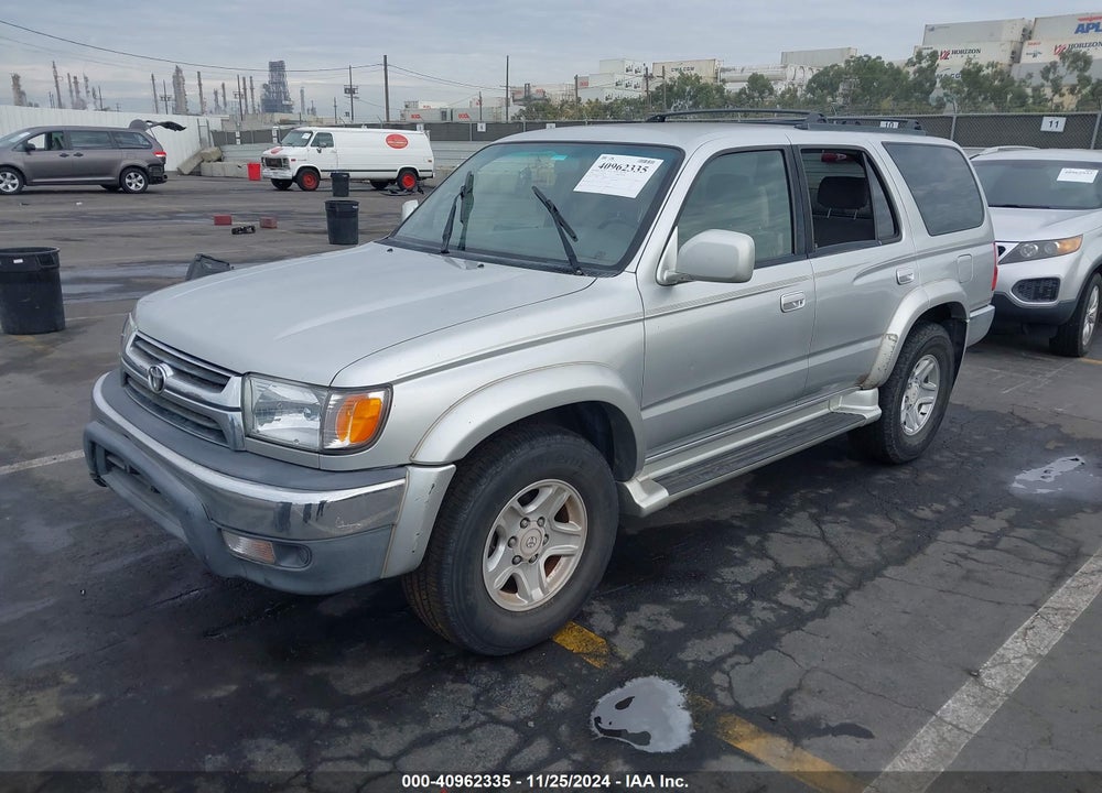 2002 TOYOTA 4RUNNER SR5 V6 VIN: JT3GN86R120241366