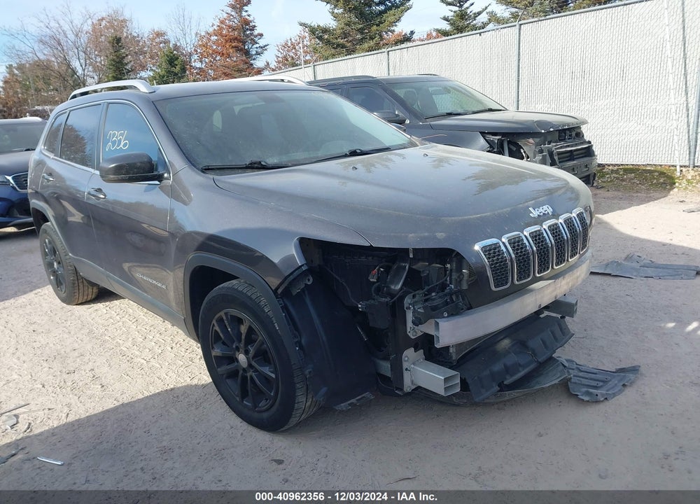 2019 JEEP CHEROKEE LATITUDE PLUS FWD VIN: 1C4PJLLB0KD272375